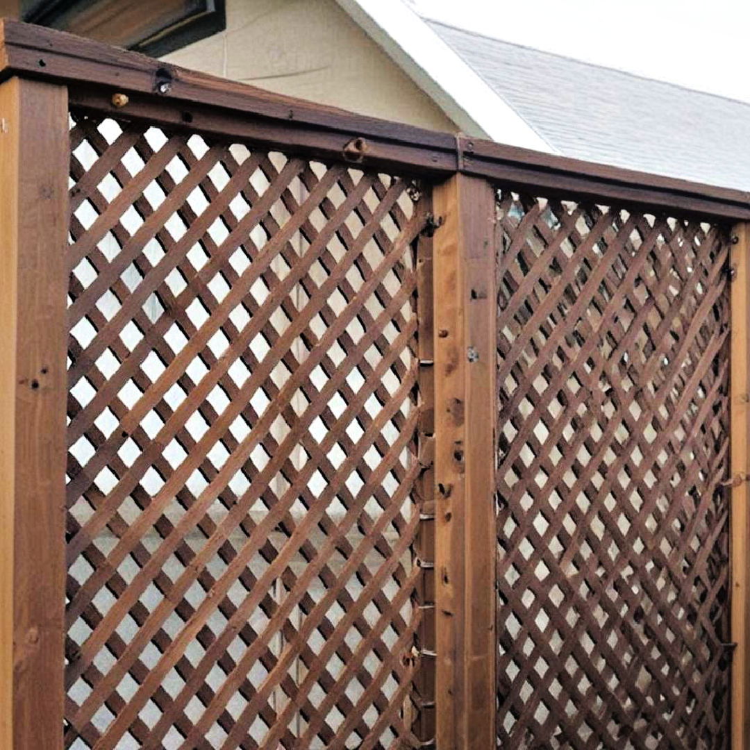 install a lattice privacy screen