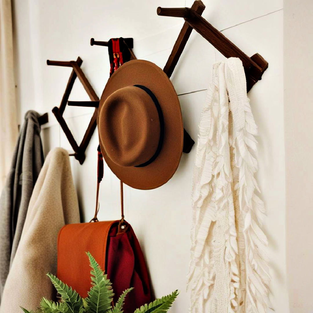 accordion style hat rack