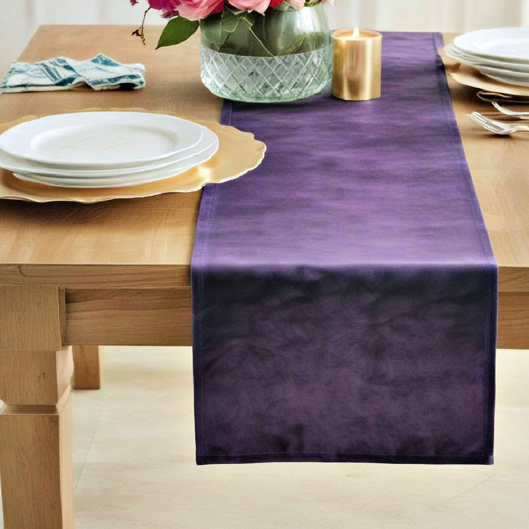 velvet table runner