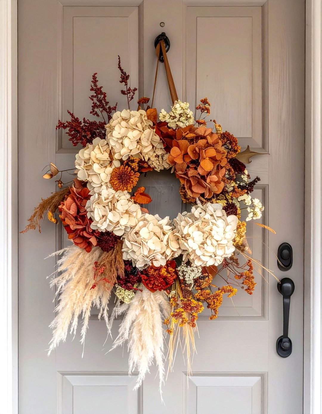 Dried Floral Swags - 20 fall front door decor ideas