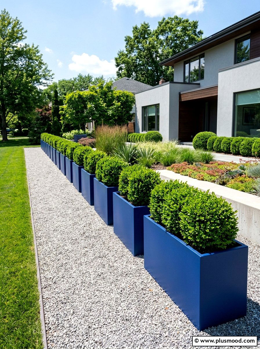 Deep Blue Contemporary Landscape - 25 summer blue planter styling ideas