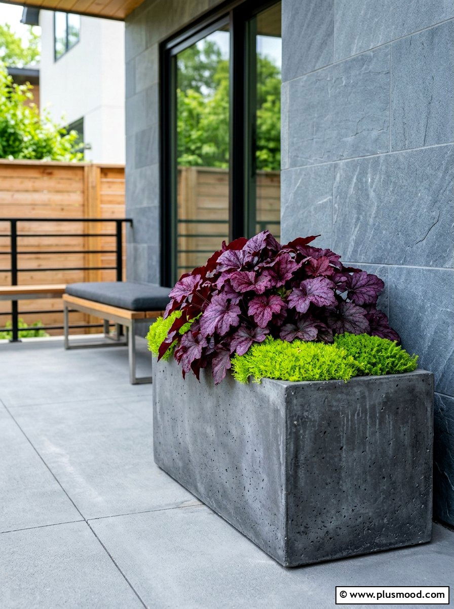 Heuchera coral bell planter - 25 summer to fall front porch planter ideas