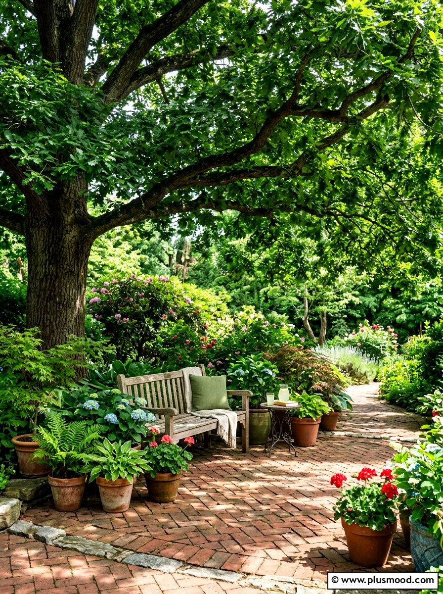 Large shade trees - 25 summer patio shade ideas