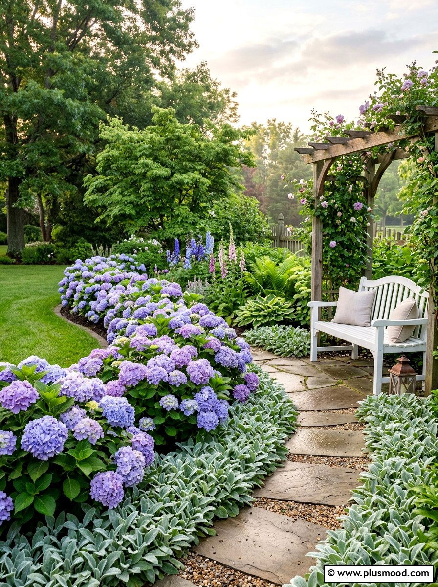 Lavender Hydrangea Backyard - 25 summer hydrangea garden ideas