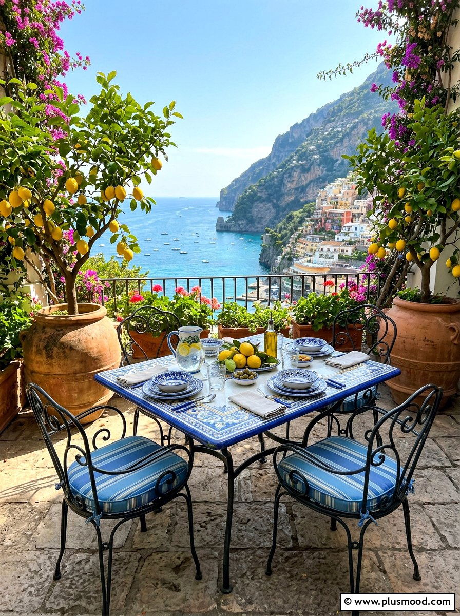 Mediterranean Outdoor Table - 25 late summer outdoor dining ideas