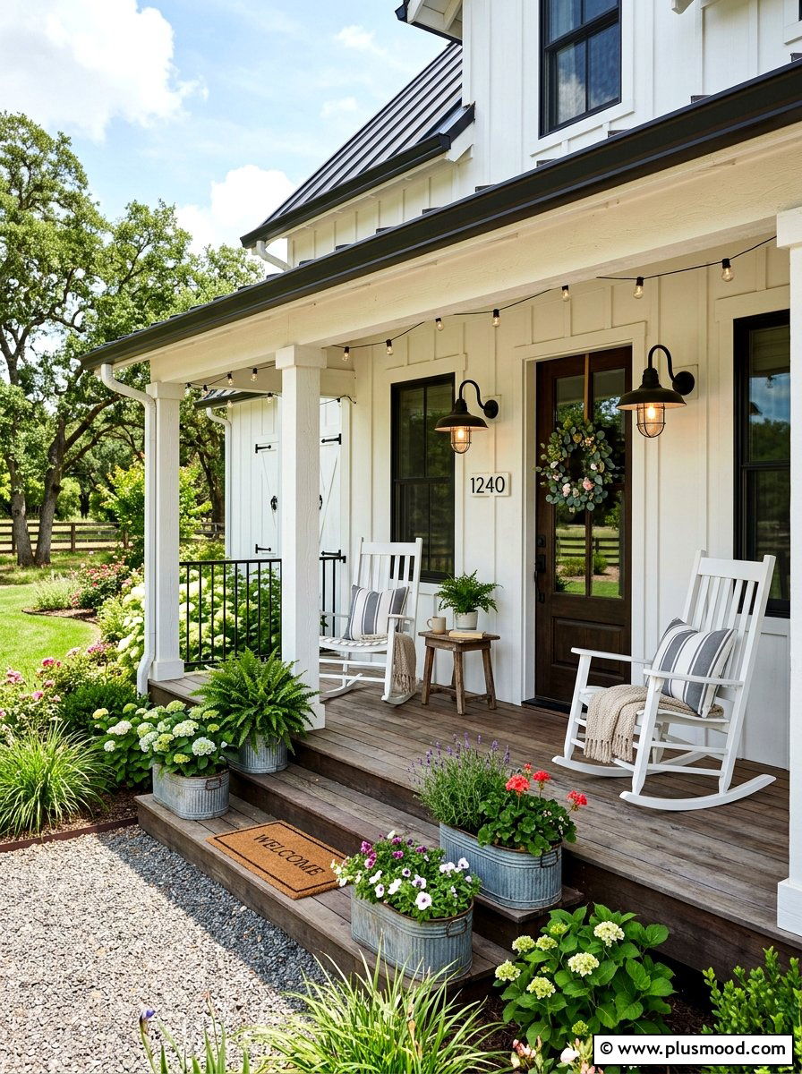 Modern Farmhouse Front Porch - 25 summer front porch refresh ideas