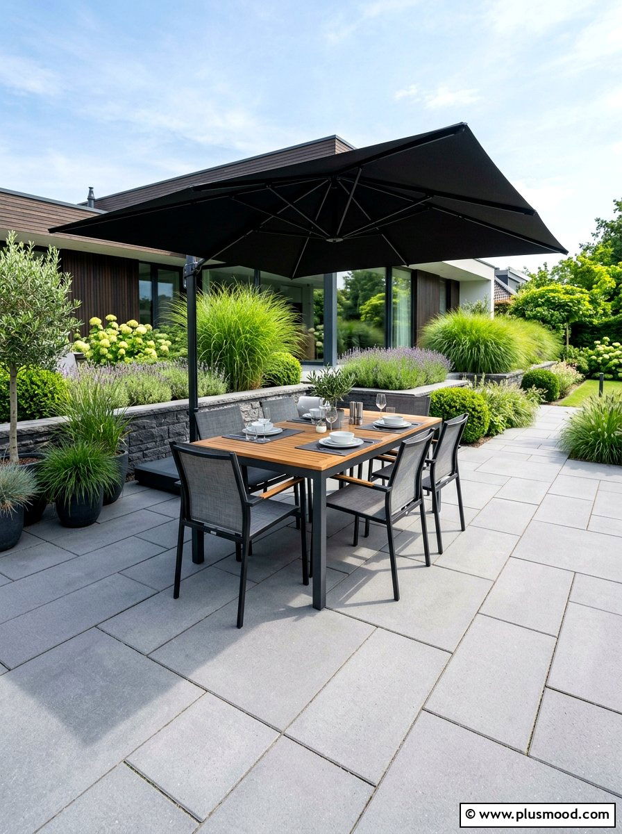 Modern Paver Patio - 25 small backyard ideas with patio