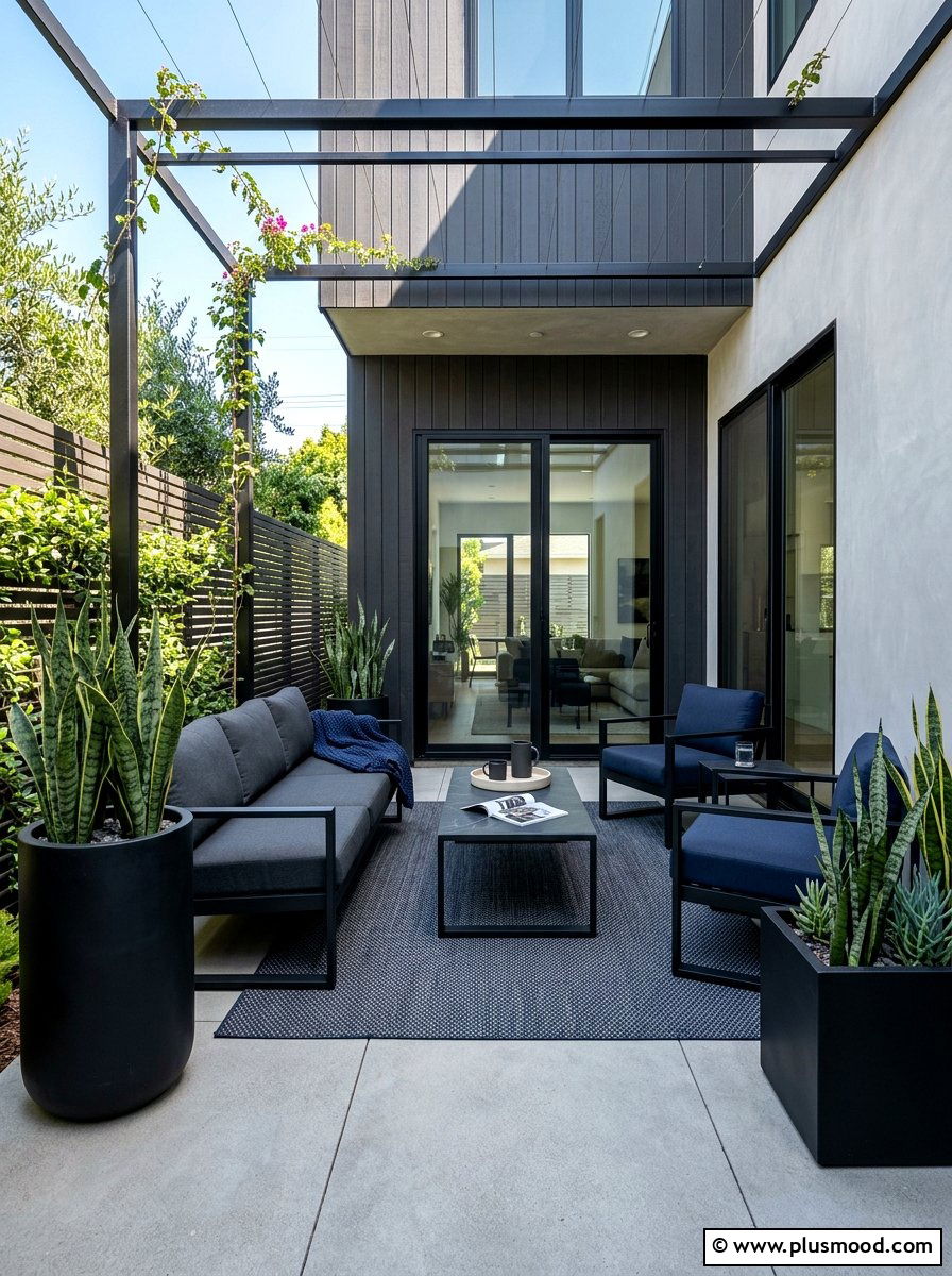 Small Modern Patio - 25 trending summer patio ideas