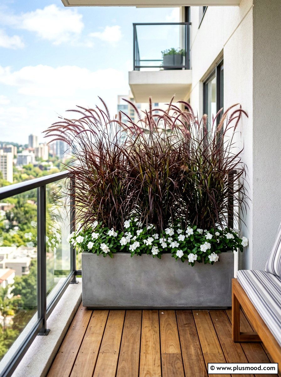 Tall Grass Privacy Planter - 25 best summer planter ideas